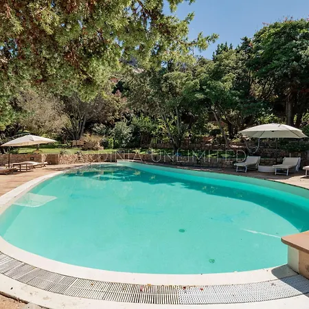 Alba Delle Filigrane Villa *